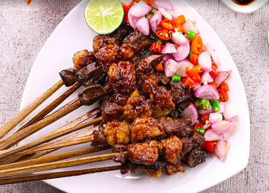 Sate Ayam Asli Pak Pri: Rasa yang Menggoda di Jantung Cilacap